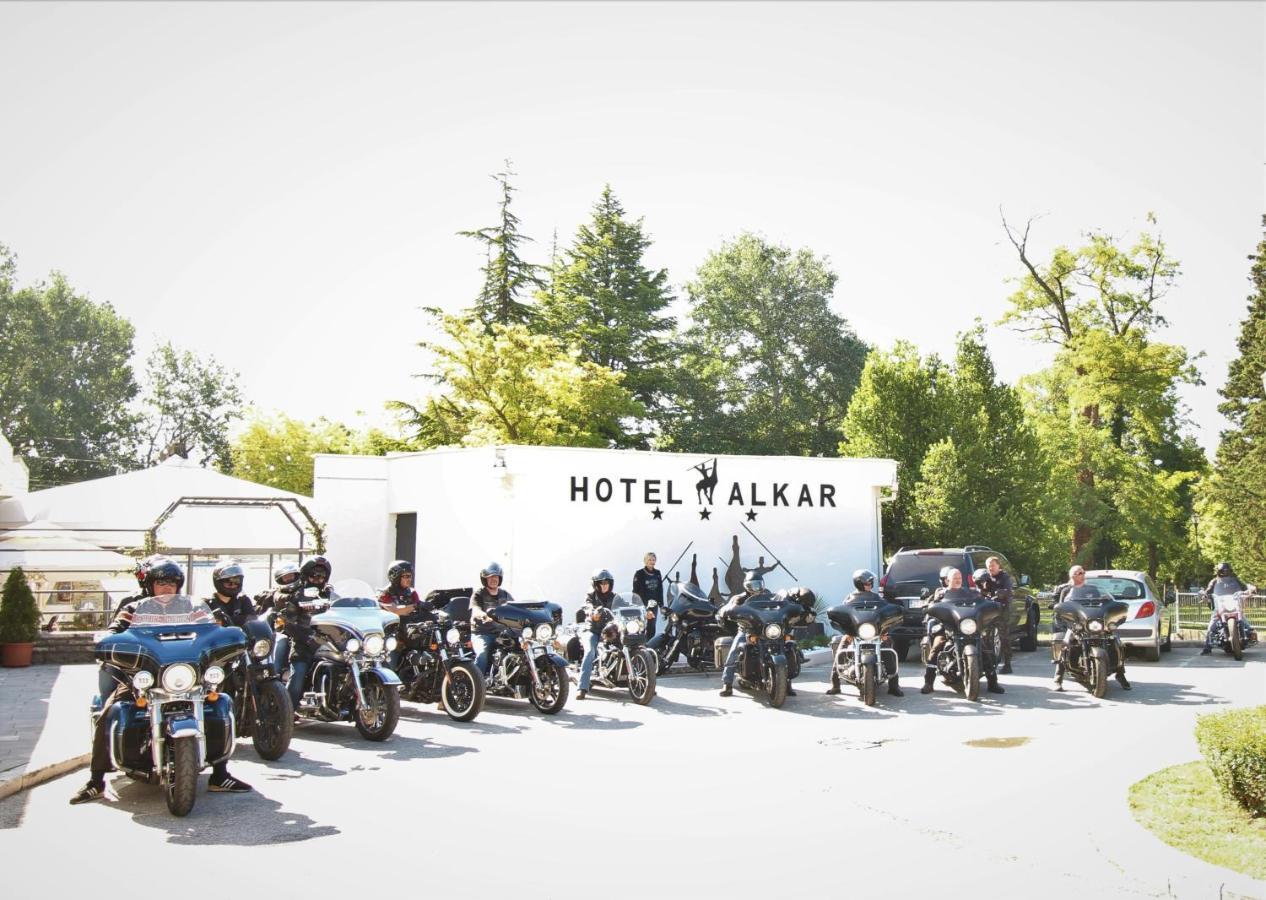Hotel Alkar Sinj Dış mekan fotoğraf