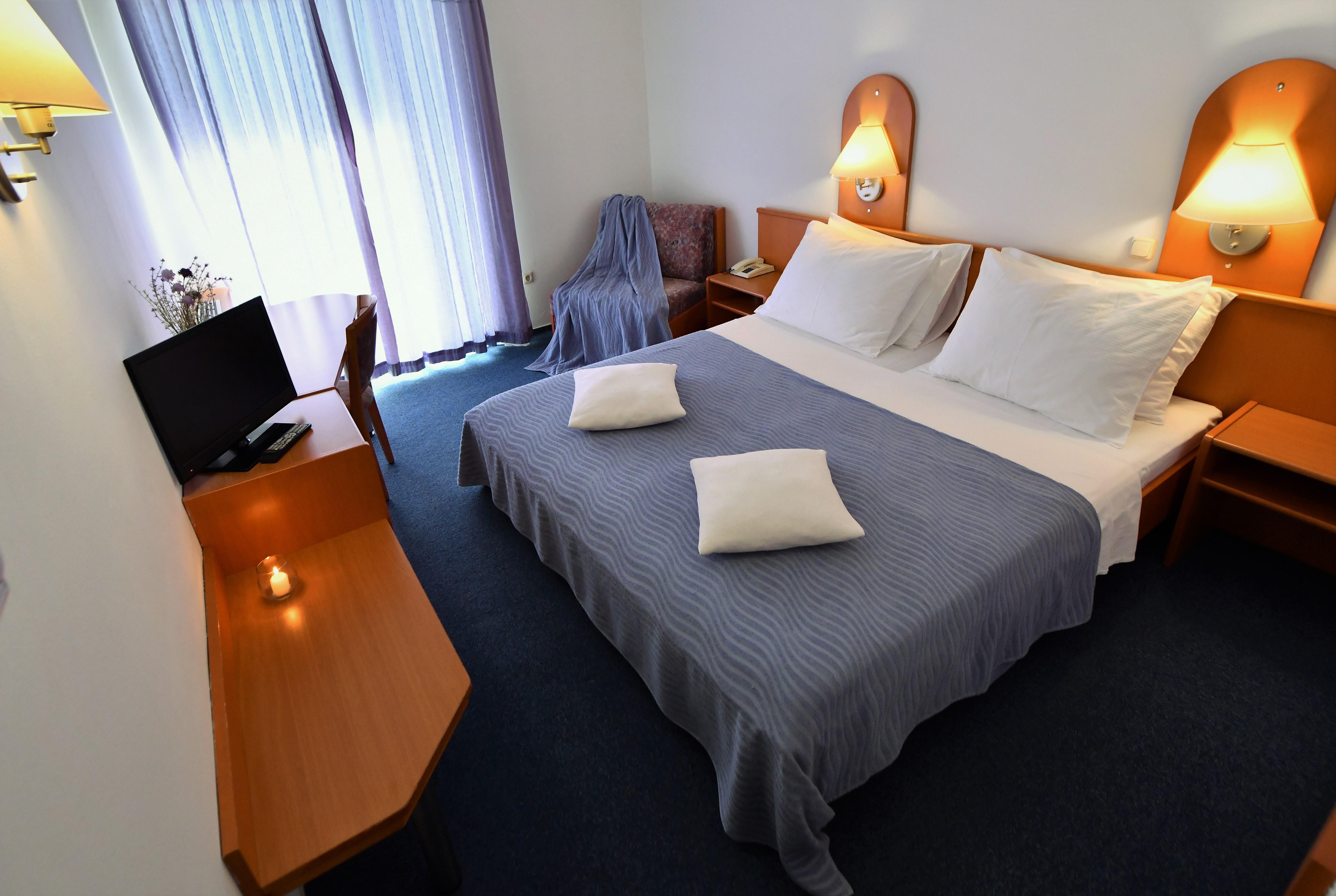 Hotel Alkar Sinj Dış mekan fotoğraf