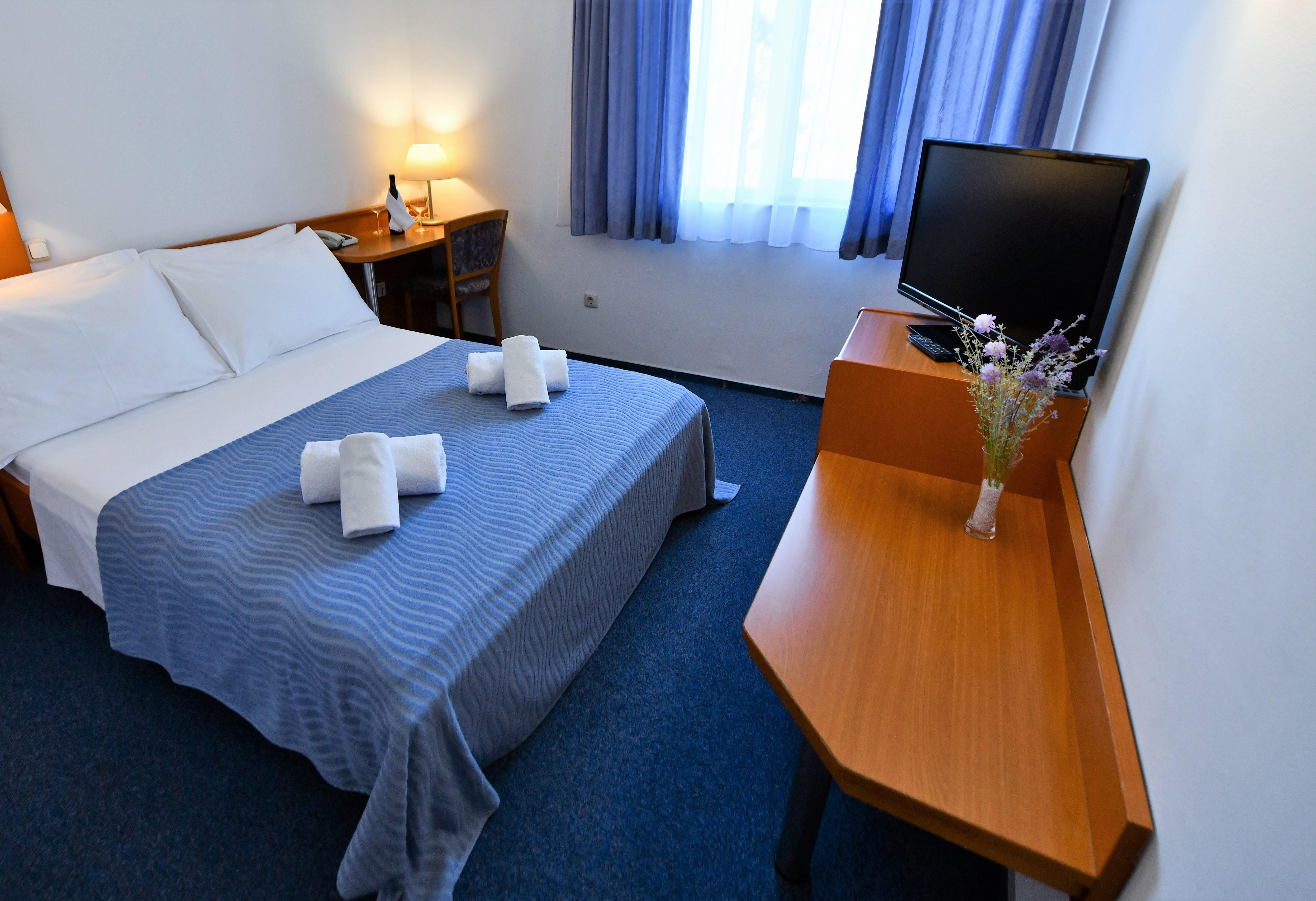 Hotel Alkar Sinj Dış mekan fotoğraf