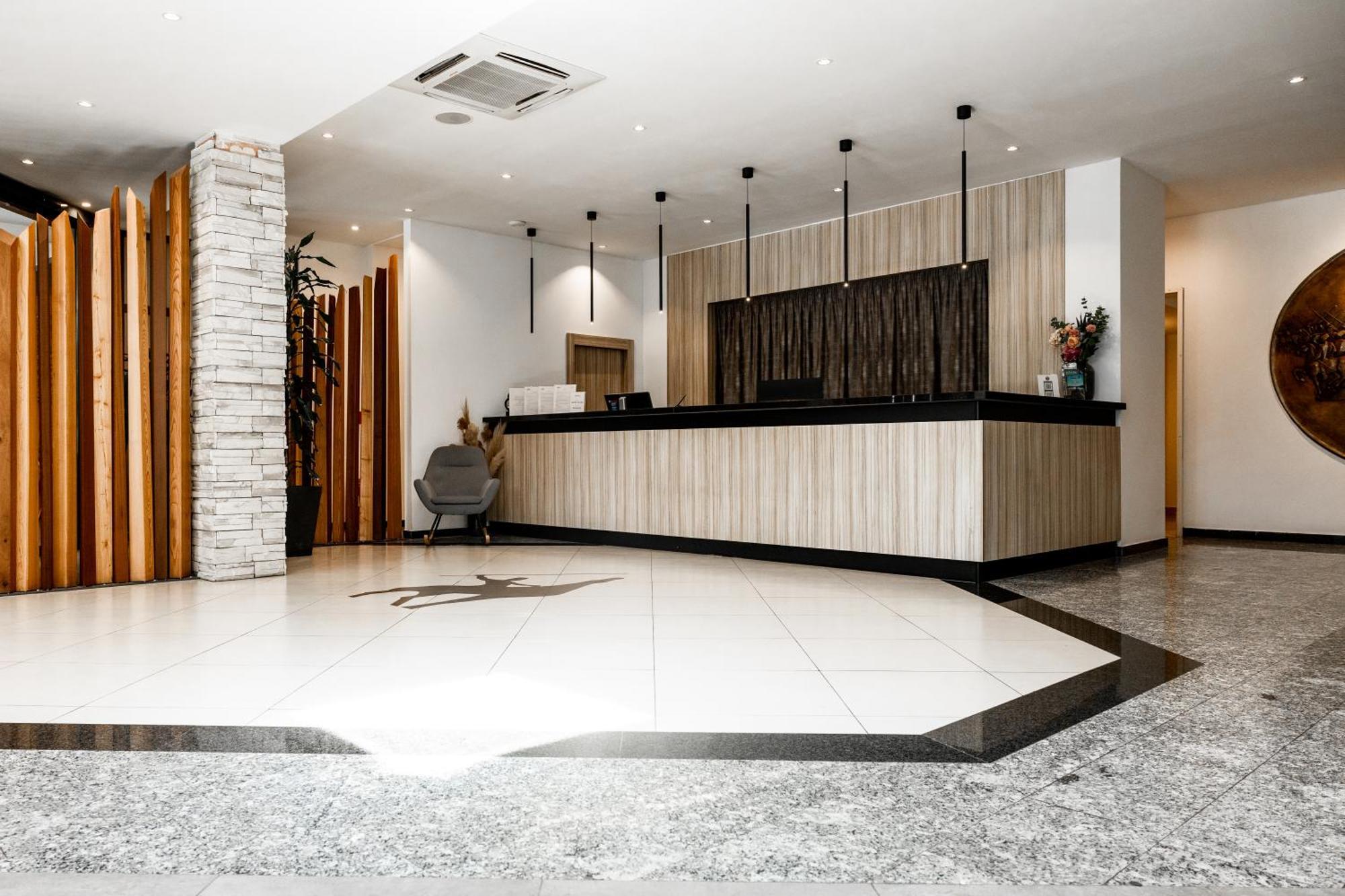Hotel Alkar Sinj Dış mekan fotoğraf