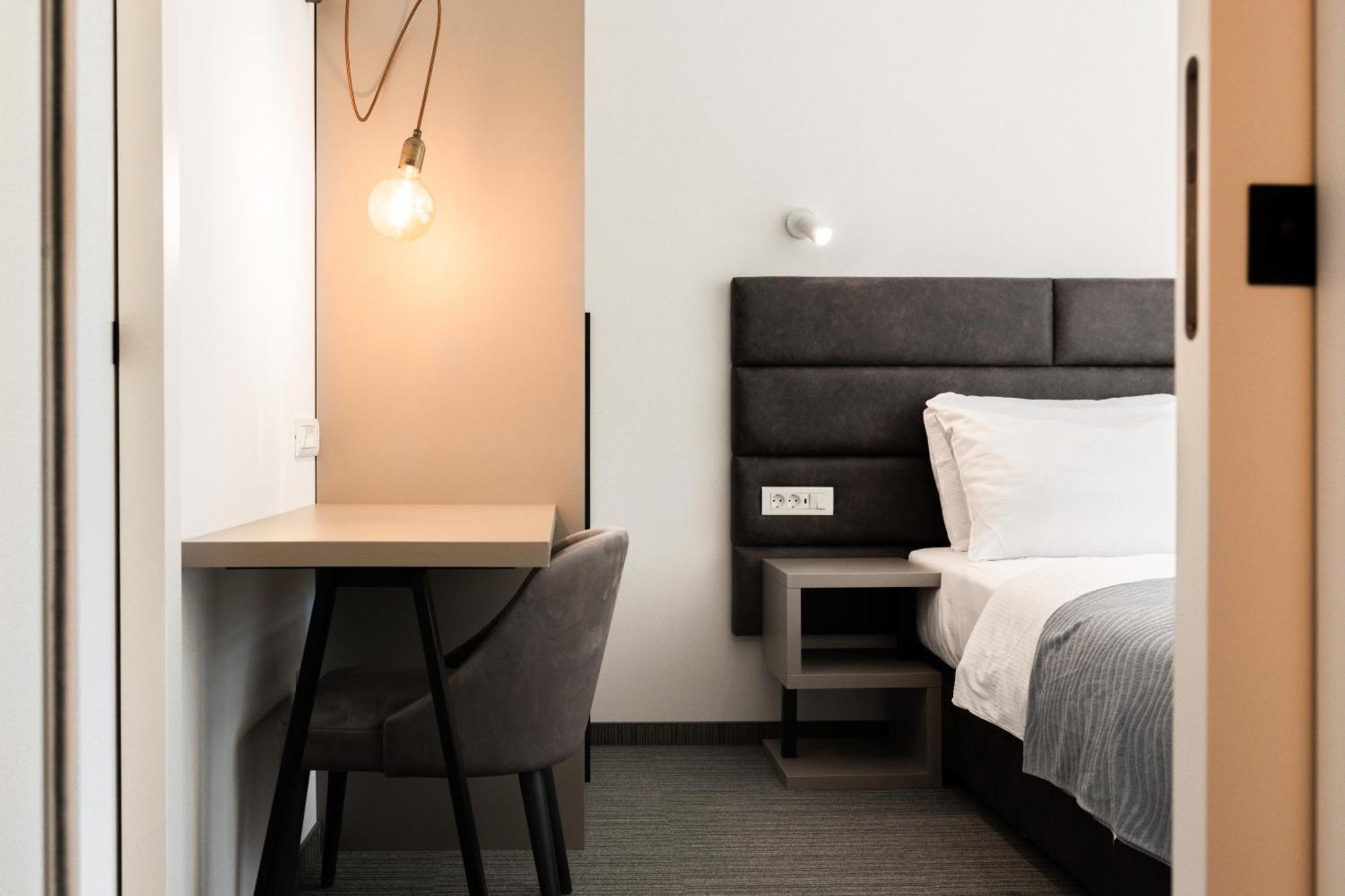 Hotel Alkar Sinj Dış mekan fotoğraf