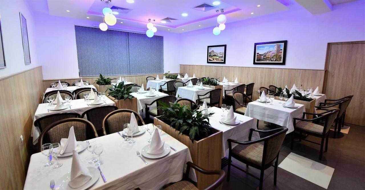 Hotel Alkar Sinj Dış mekan fotoğraf
